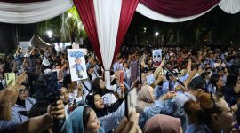 Capres nomor urut 2, Prabowo Subianto saat menerima deklarasi dukungan dari Komunitas Bakti Untuk Rakyat di Rumah Kertanegara, Jakarta Selatan. (Dok. TKN Prabowo Gibran)

